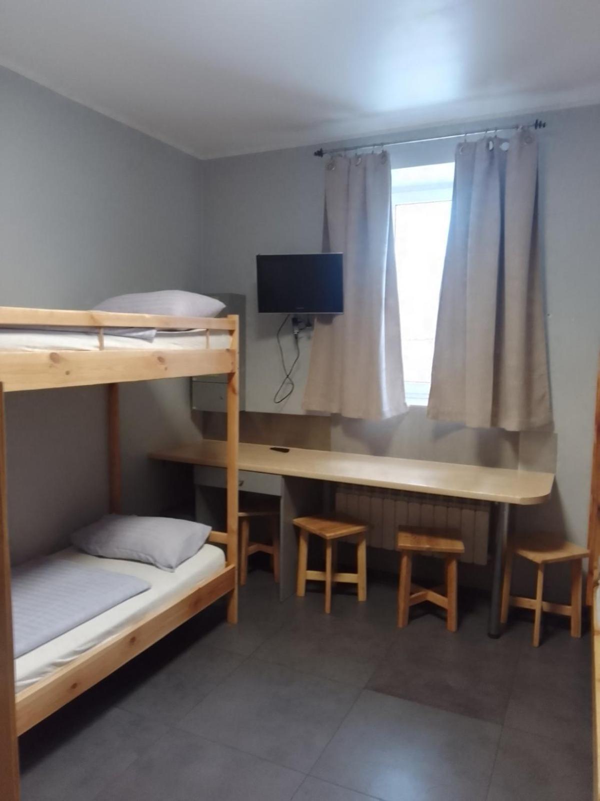 Hostel Siennicka Warsaw Ngoại thất bức ảnh