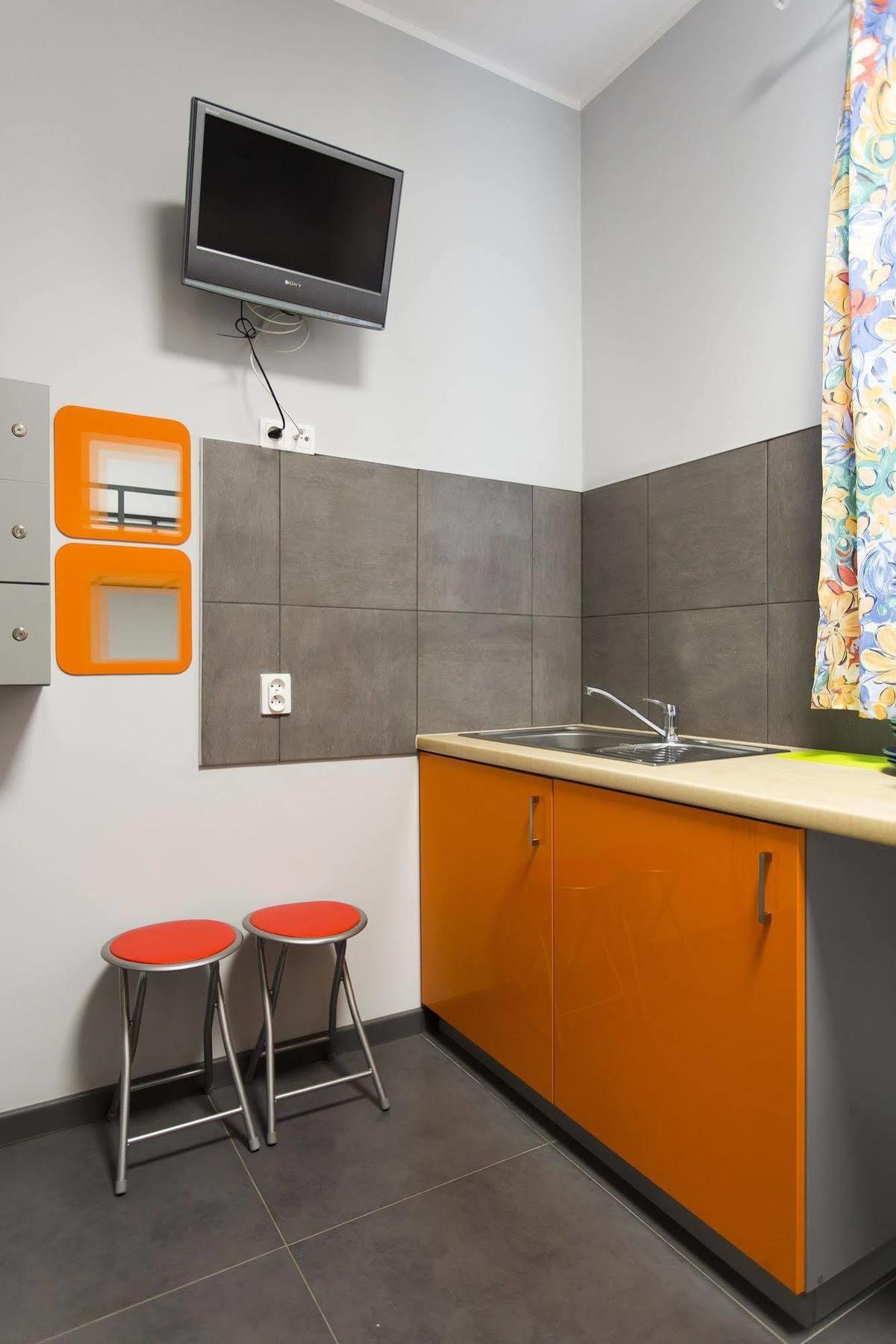 Hostel Siennicka Warsaw Ngoại thất bức ảnh