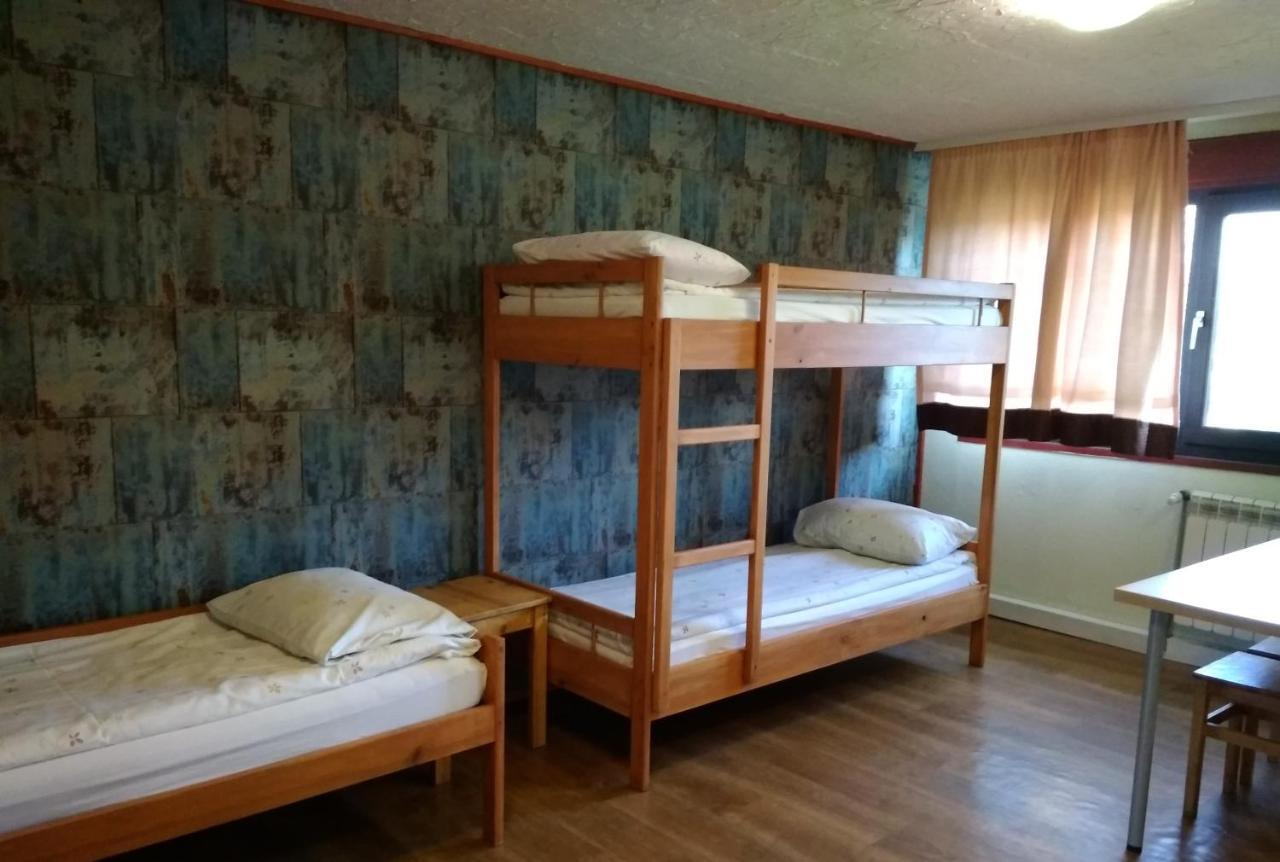 Hostel Siennicka Warsaw Ngoại thất bức ảnh